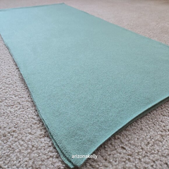 NWT Woolovers Cashmere Knit Scarf Sage Green - Picture 10 of 13
